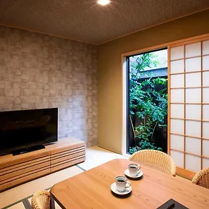 鈴 月輪 東 , 京都市 日本